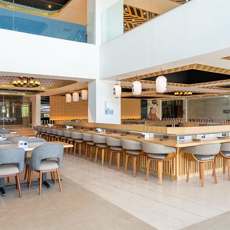 The Capital Hotel And Resort Seminyak Екстериор снимка