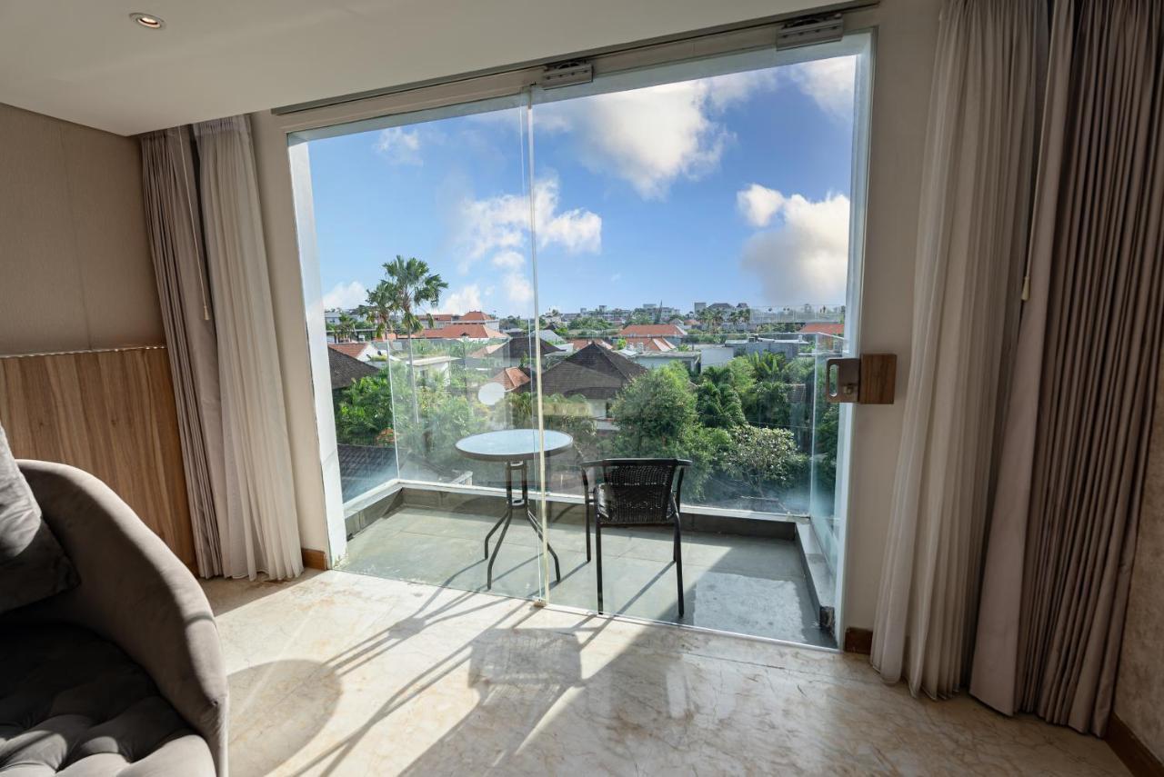 The Capital Hotel And Resort Seminyak Екстериор снимка