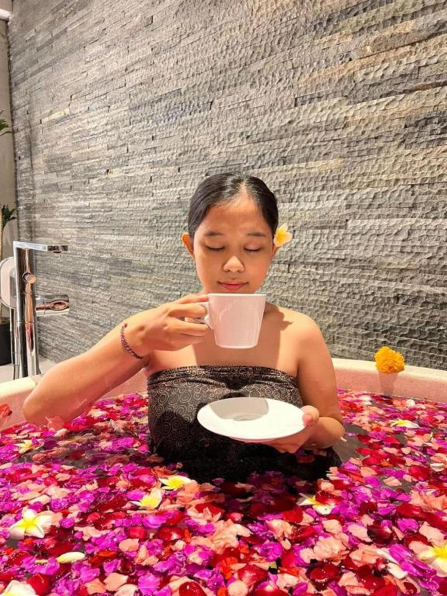 The Capital Hotel And Resort Seminyak Екстериор снимка